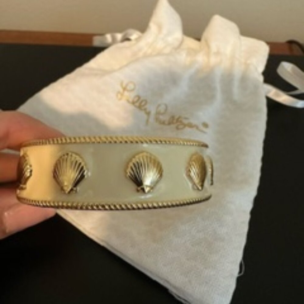 Lilly Pulitzer Gold Enamel Bangle Bracelet